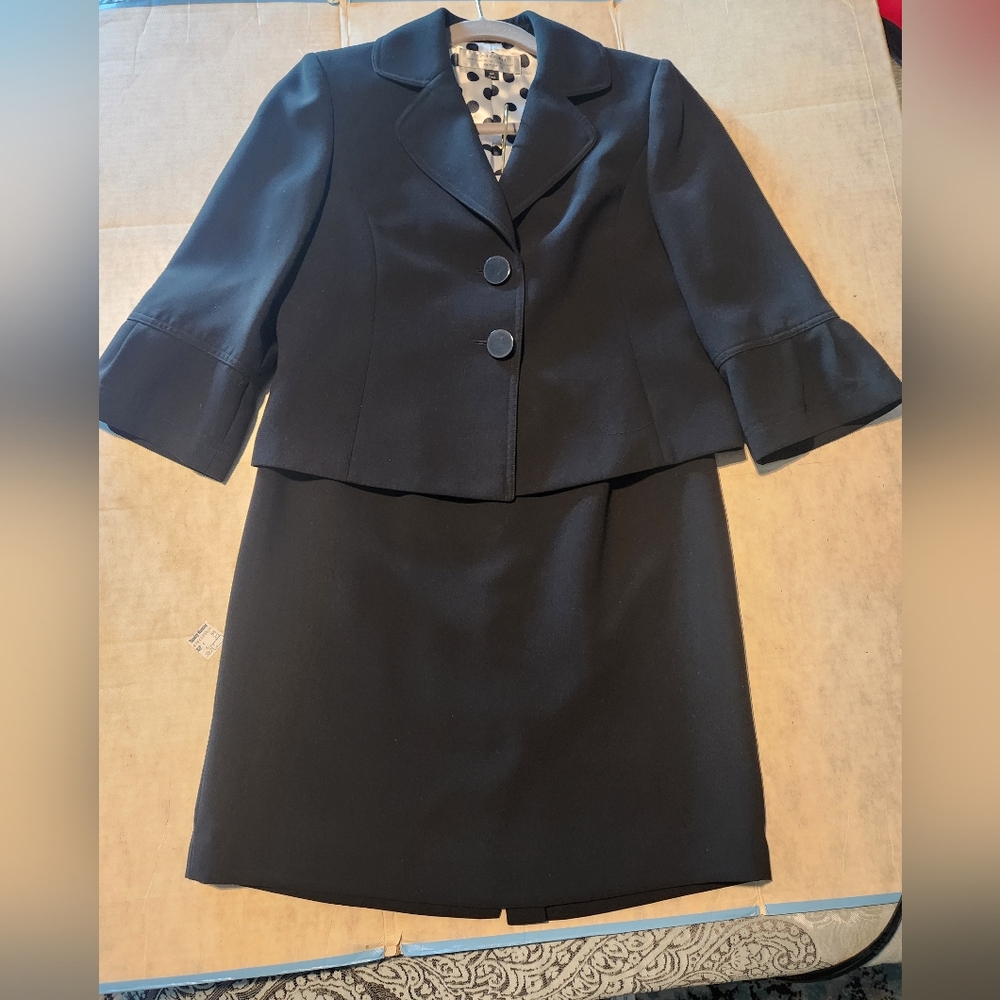 Tahari Women's Suit 6P